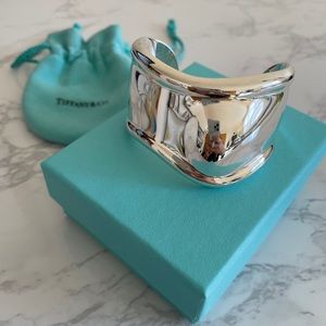Tiffany & Co. Elsa Peretti Silver Bone Cuff